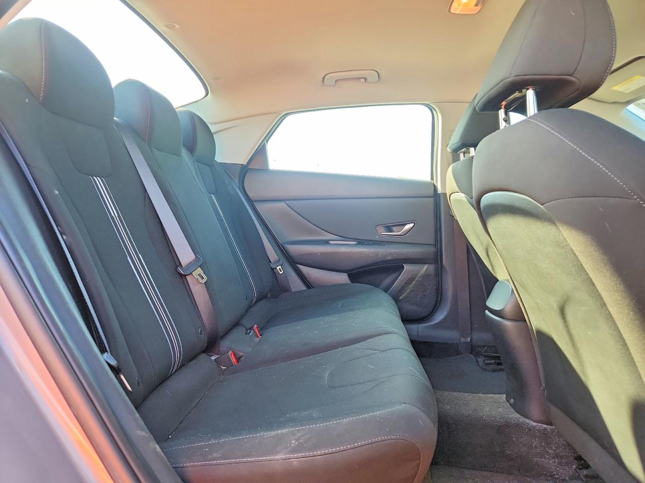 2021 HYUNDAI ELANTRA SEL photo 19