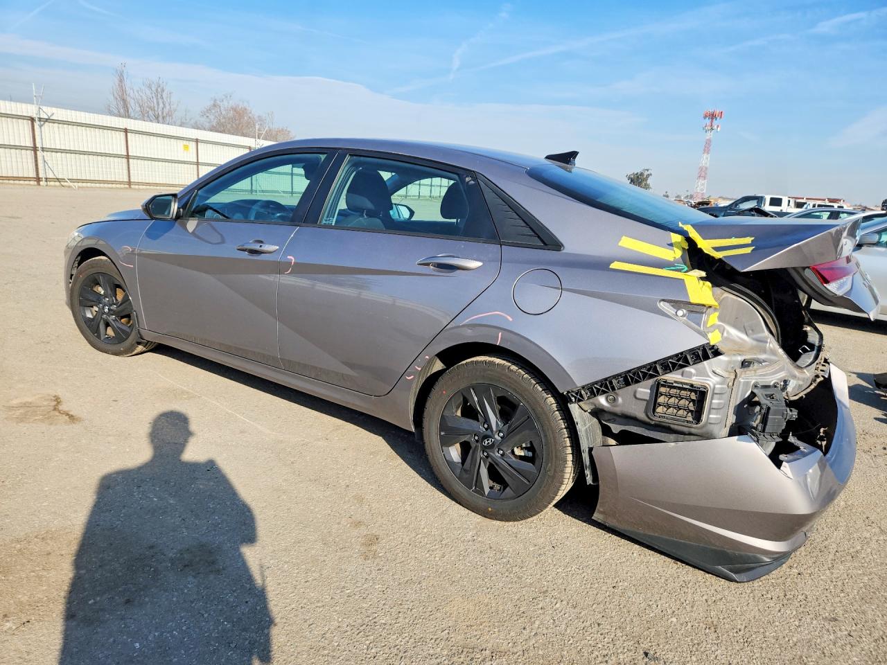 2021 HYUNDAI ELANTRA SEL photo 3