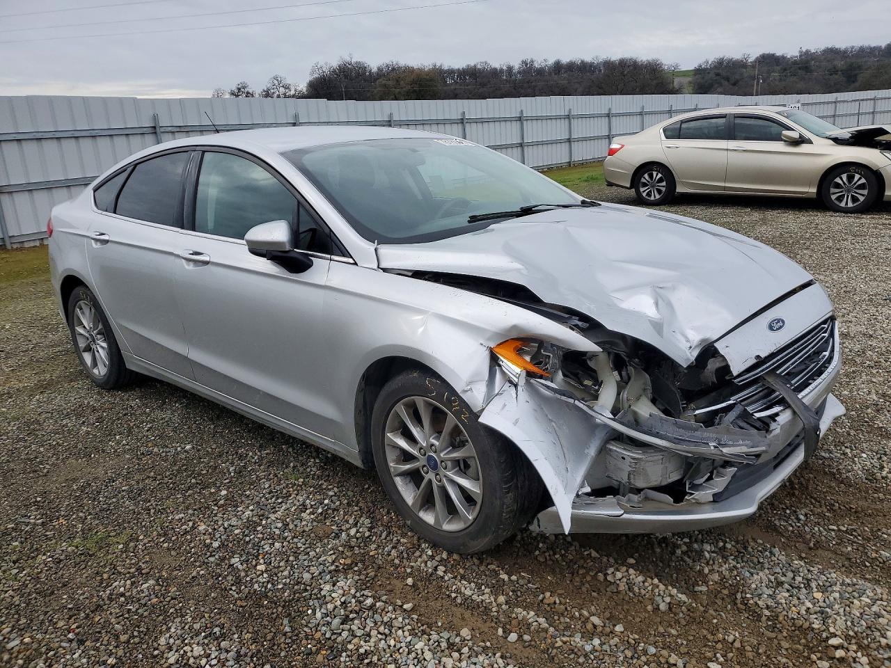 2017 FORD FUSION SE photo 7