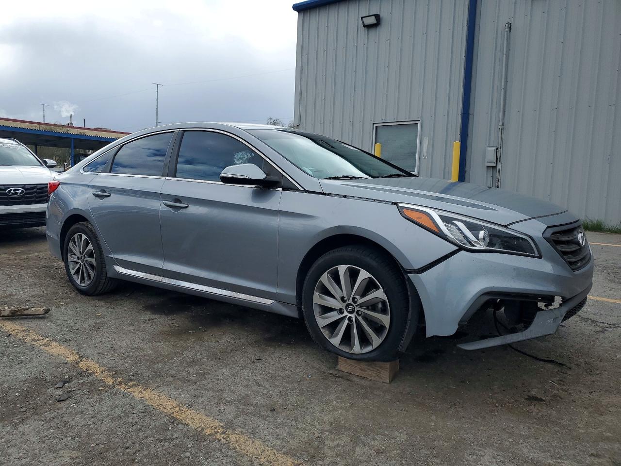 2015 HYUNDAI SONATA SPORT photo 7
