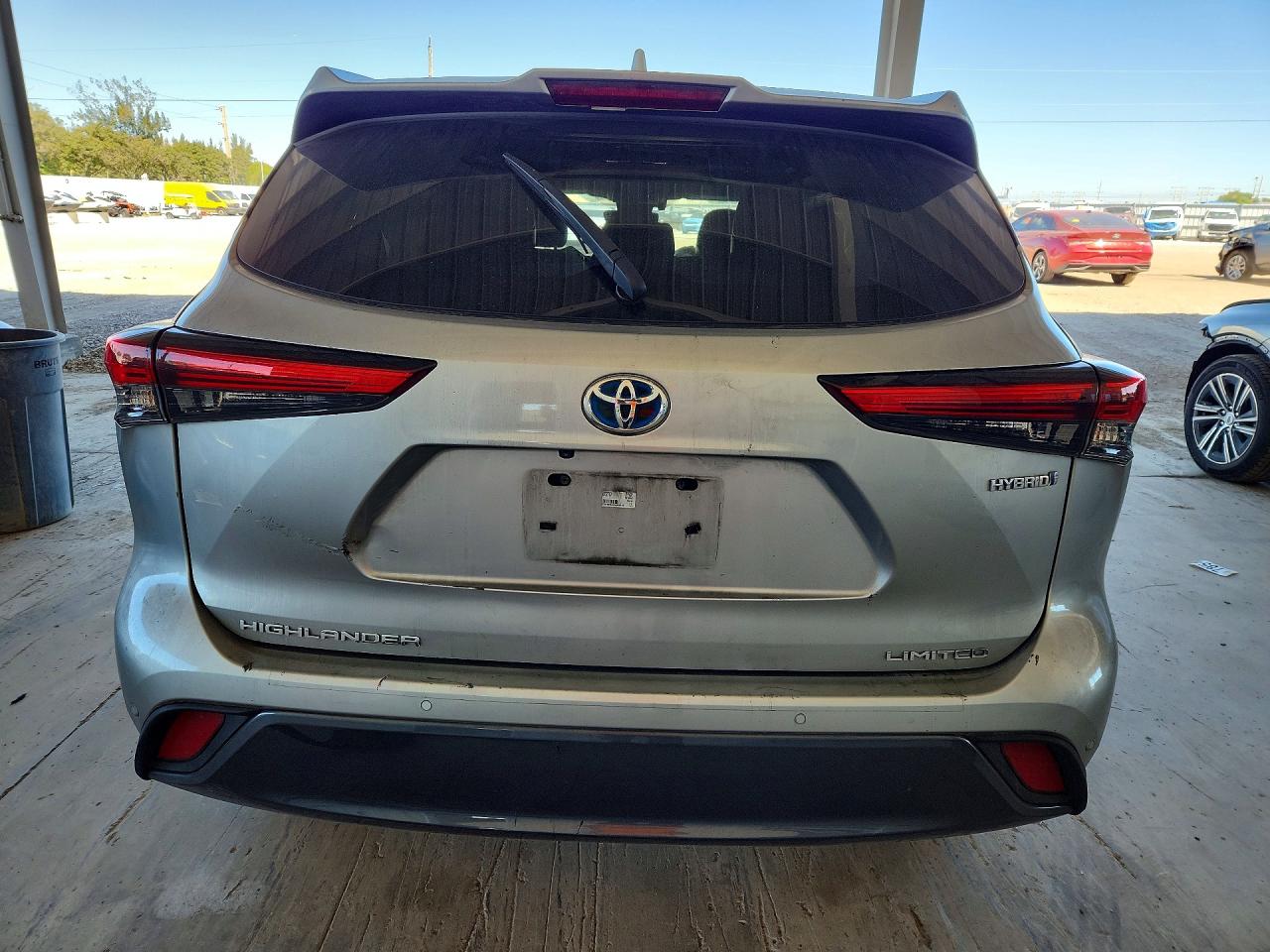 2021 TOYOTA HIGHLANDER HYBRID LIMITED photo 16
