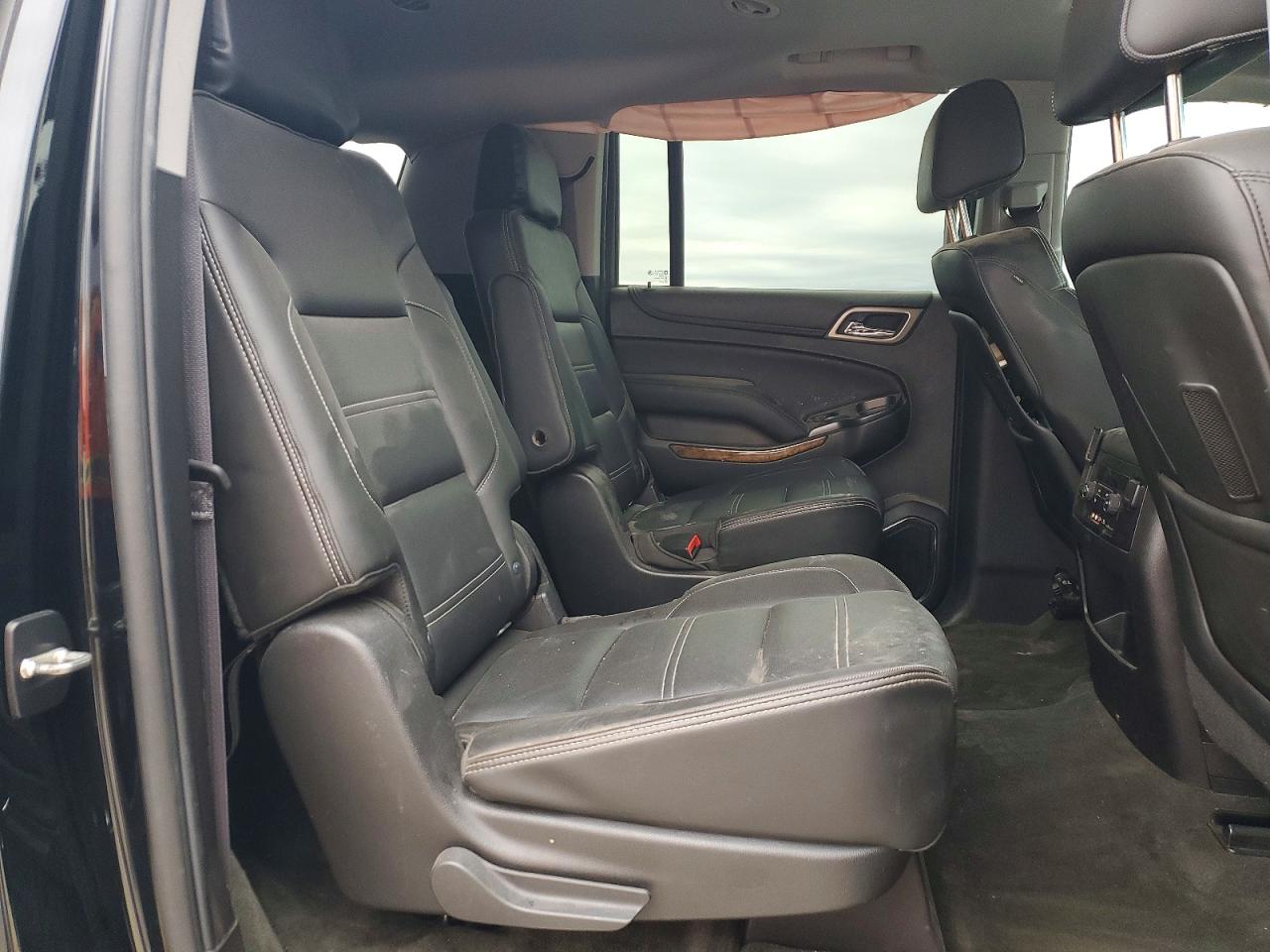 2015 GMC YUKON XL DENALI photo 21