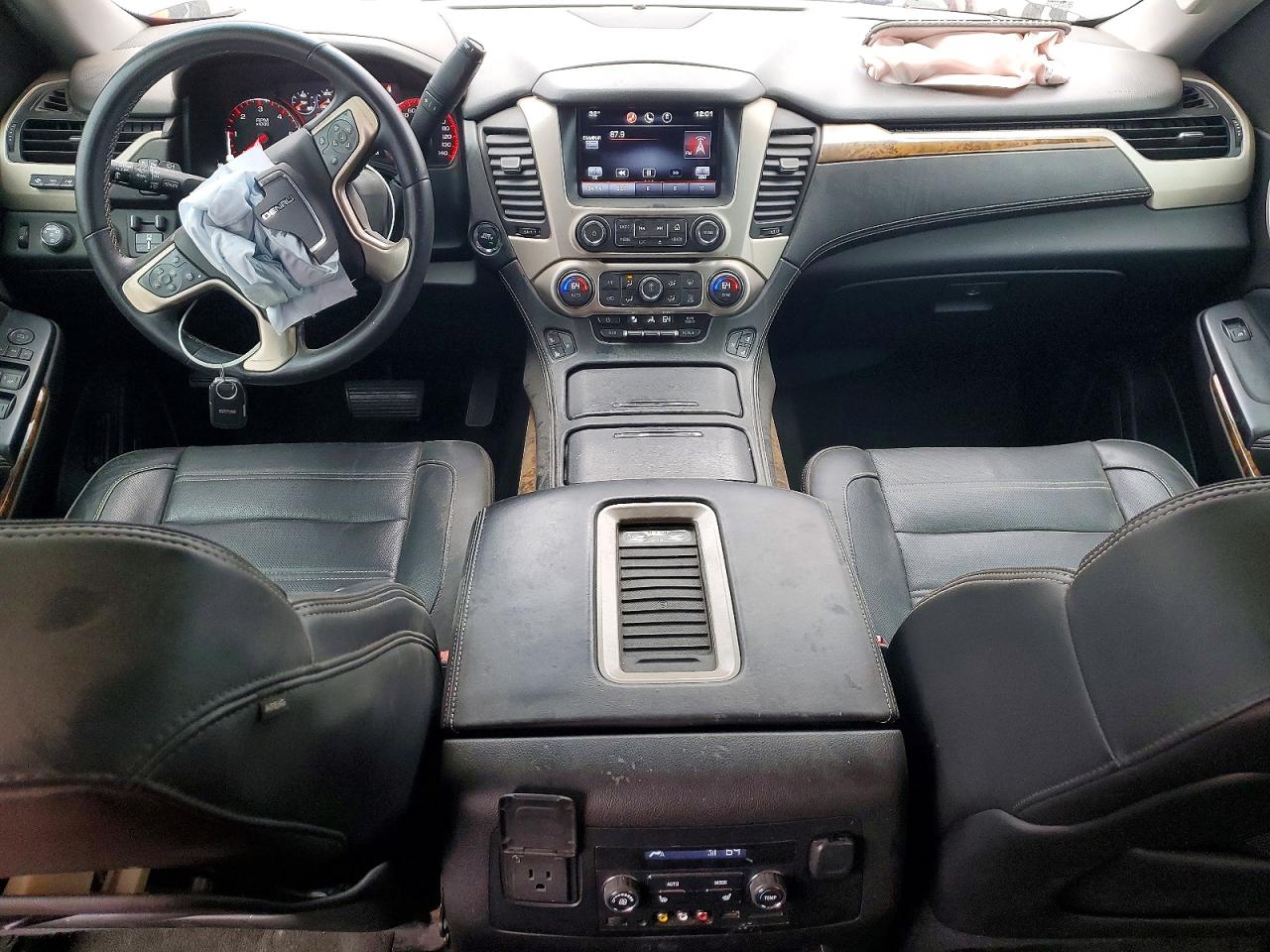 2015 GMC YUKON XL DENALI photo 15