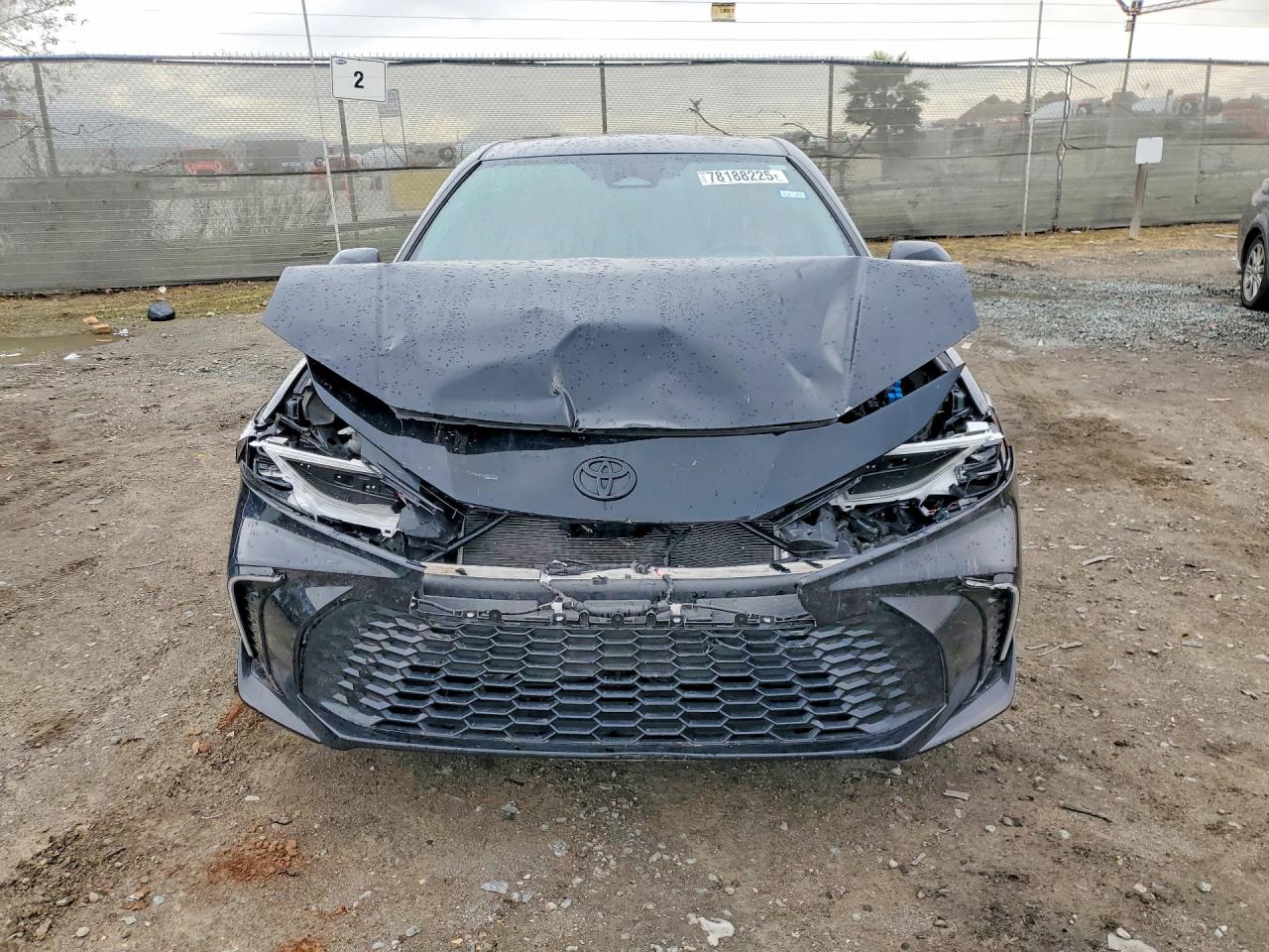 2025 TOYOTA CAMRY XSE photo 9