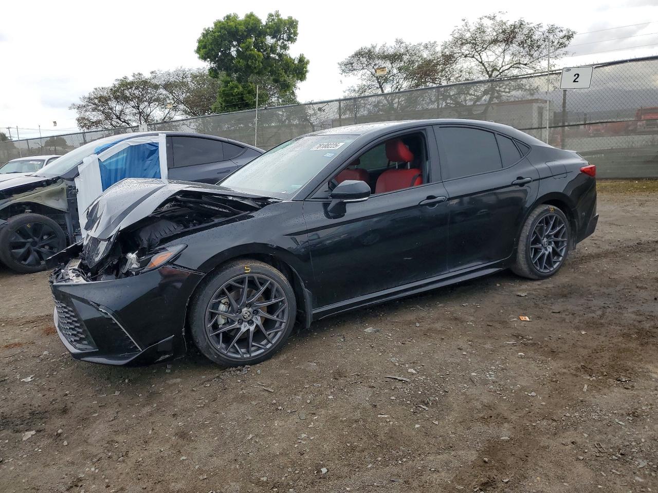 2025 TOYOTA CAMRY