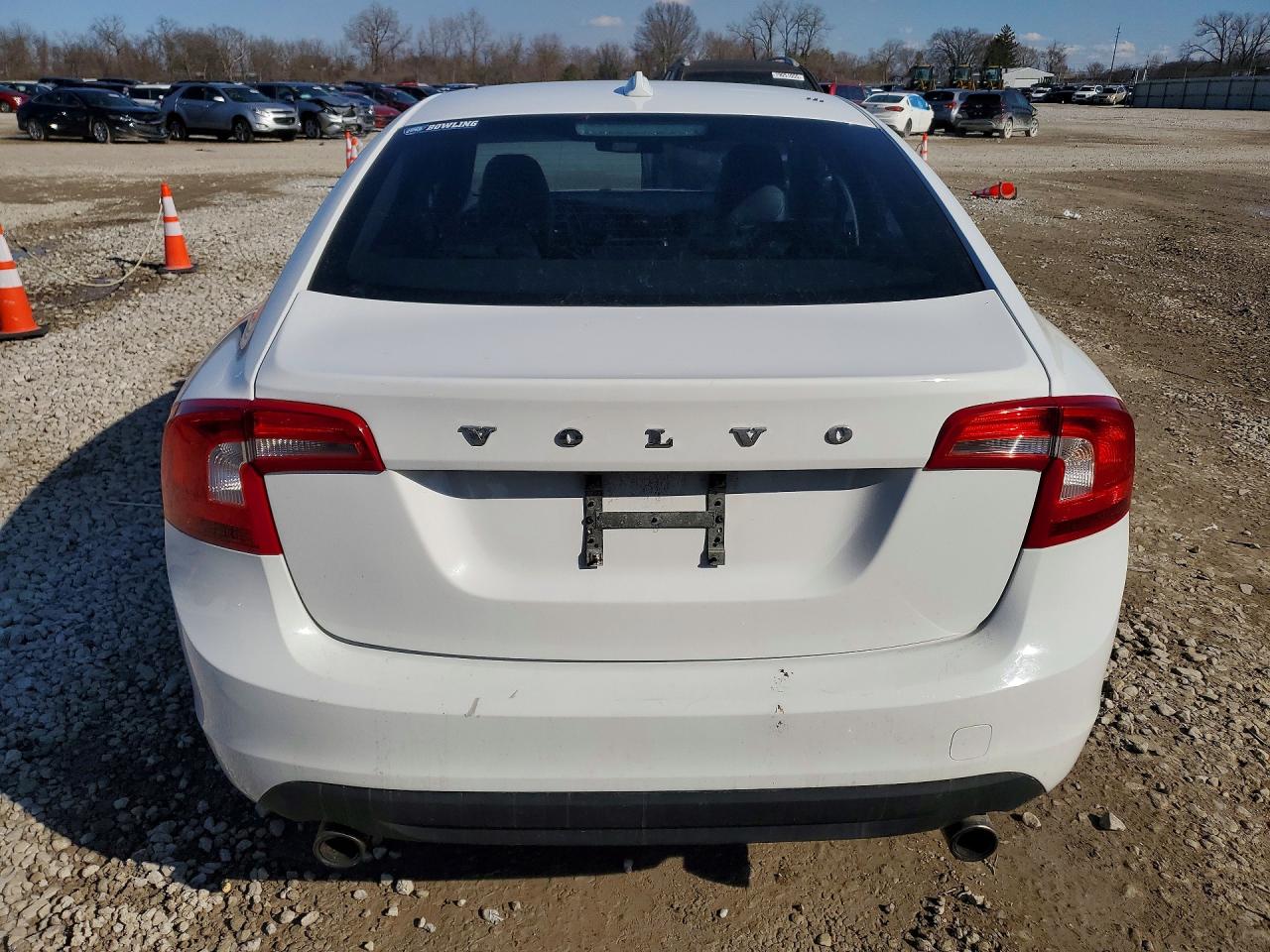 2013 VOLVO S60 T5 photo 16