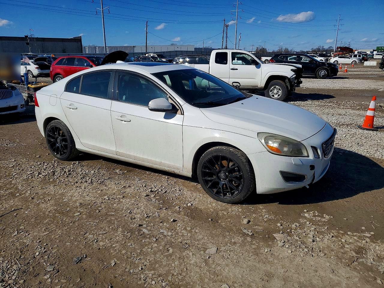 2013 VOLVO S60 T5 photo 10