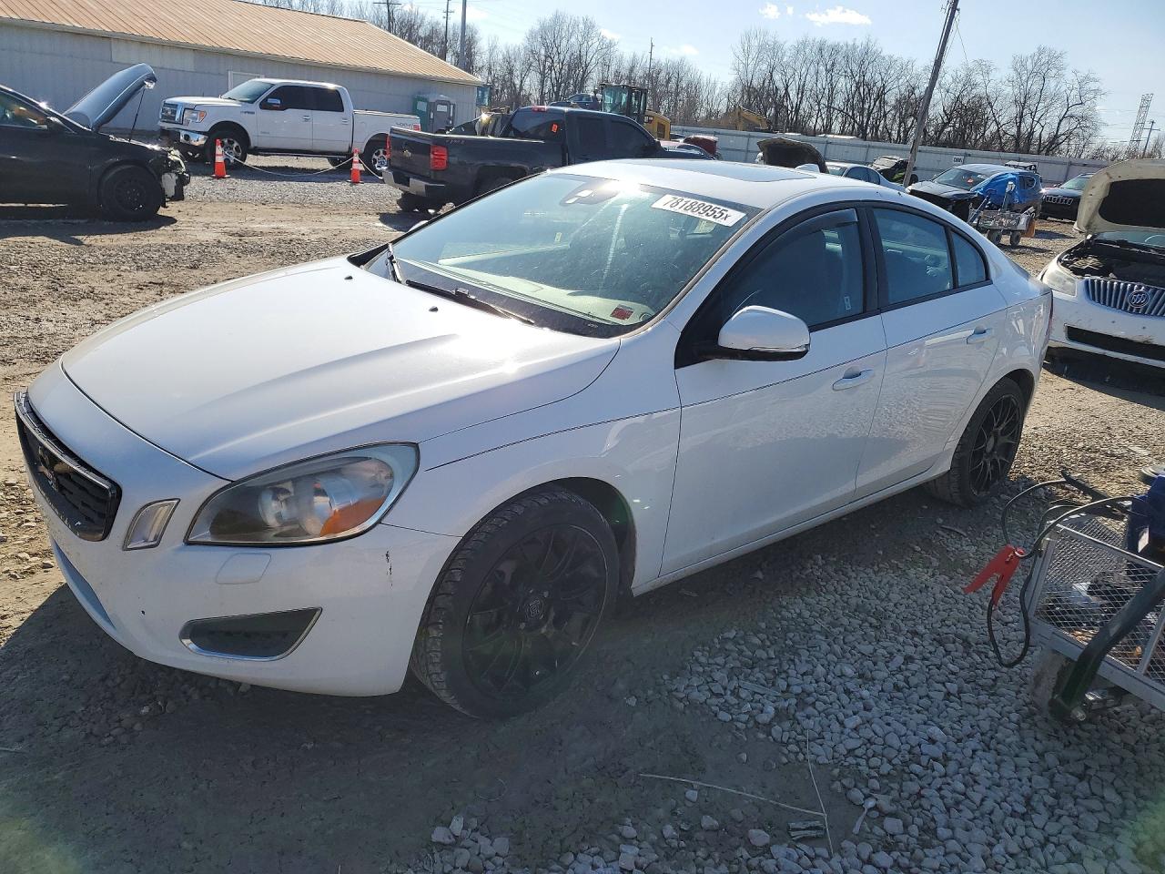 2013 VOLVO S60