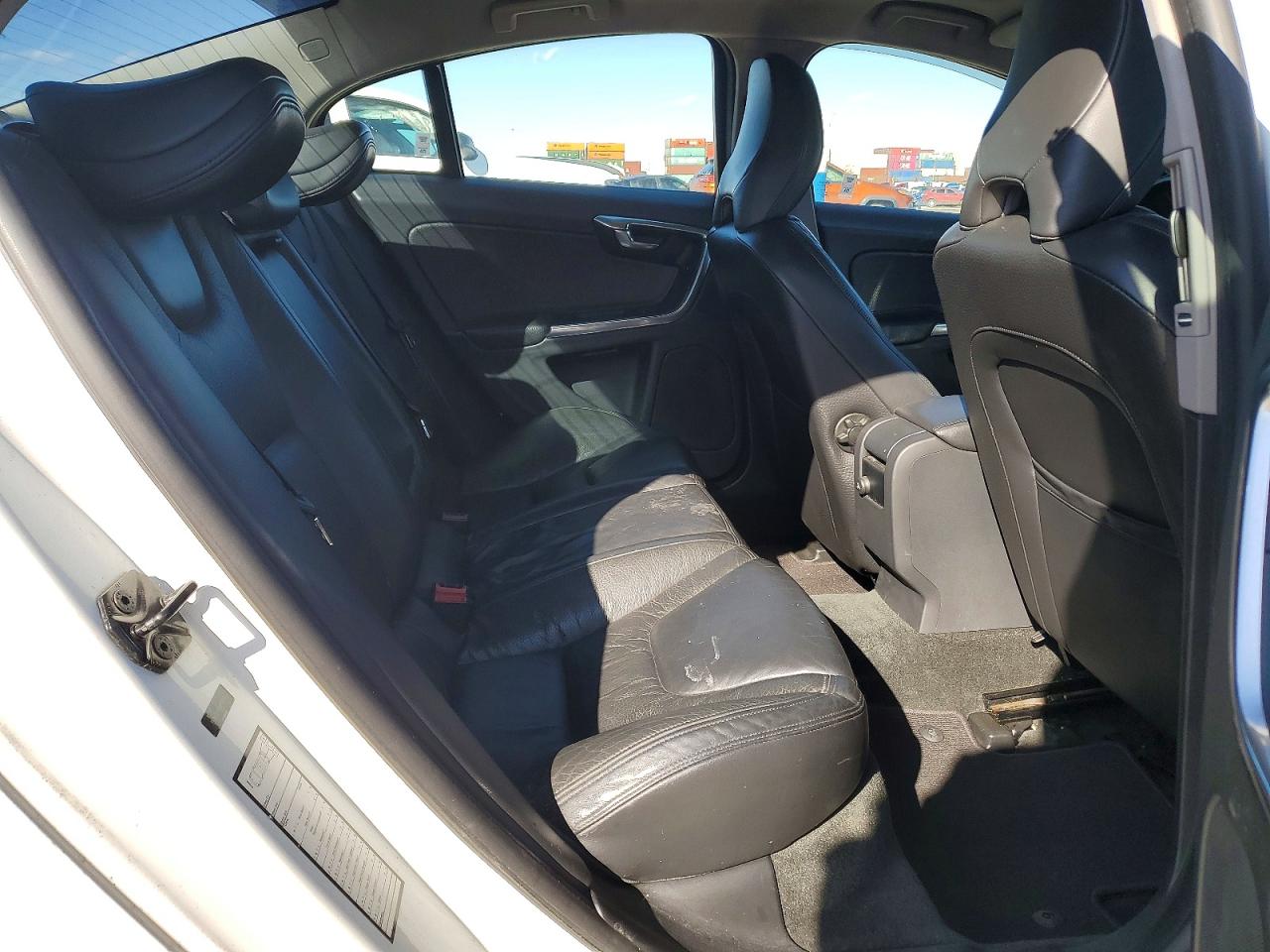 2013 VOLVO S60 T5 photo 28
