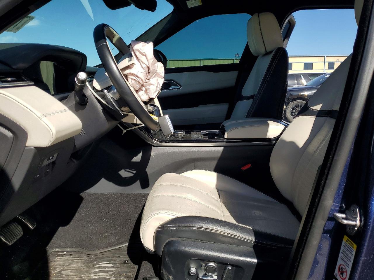 2020 LAND ROVER RANGE ROVER VELAR R-DYNAMIC HSE photo 13
