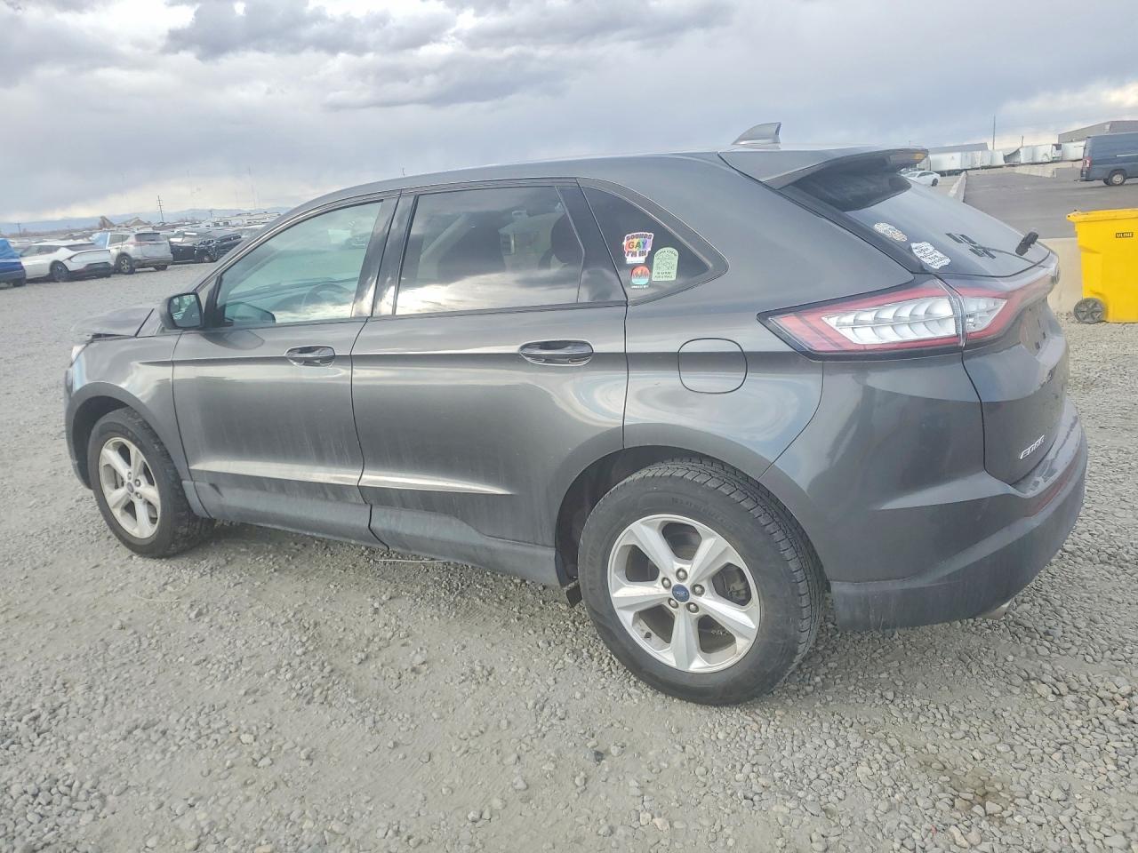 2016 FORD EDGE SE photo 3