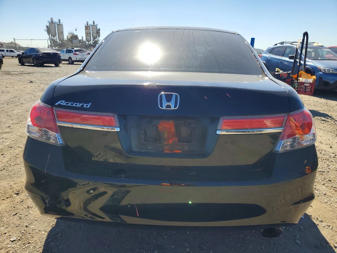 2012 HONDA ACCORD LX photo 6