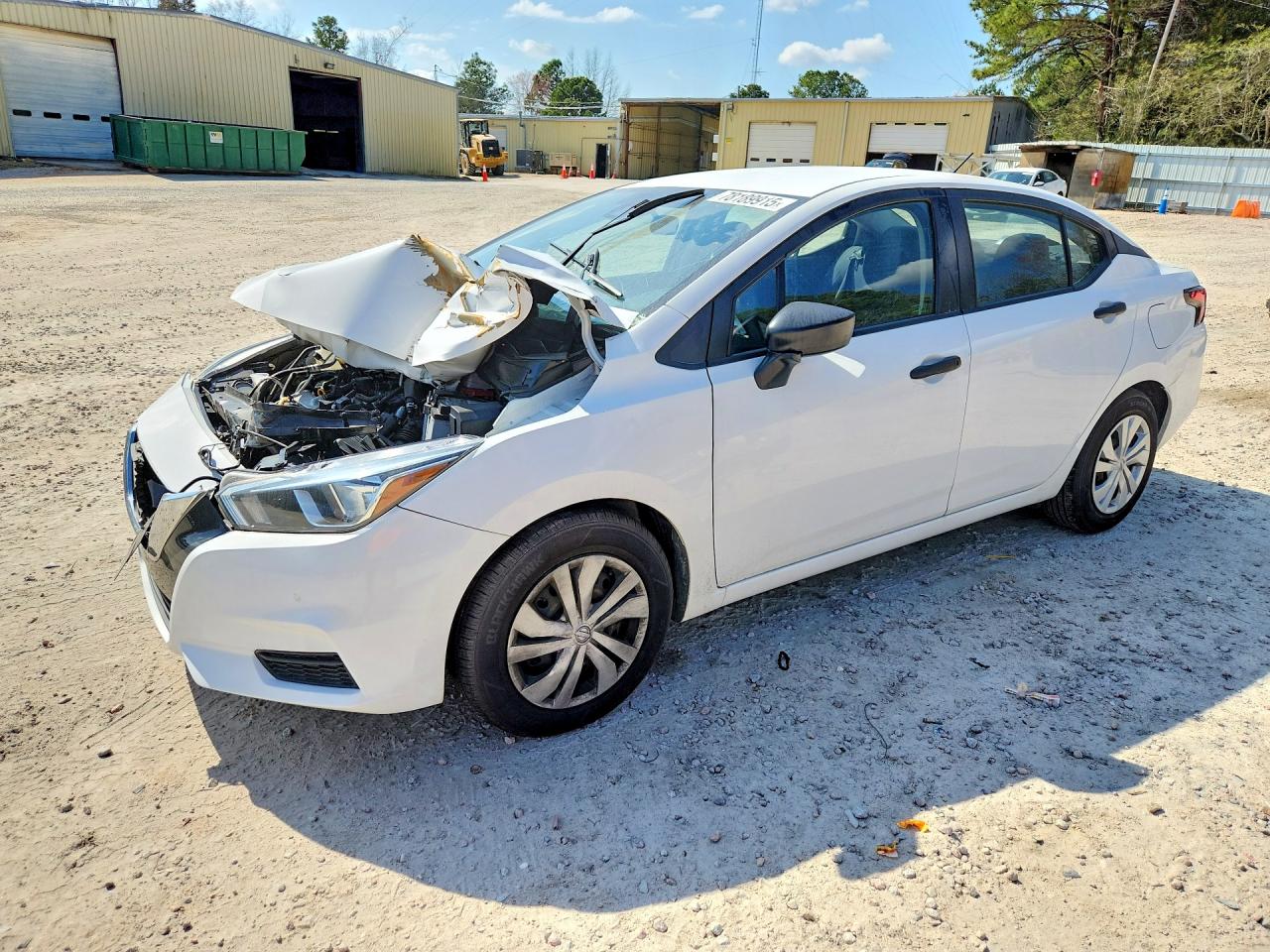 2020 NISSAN VERSA