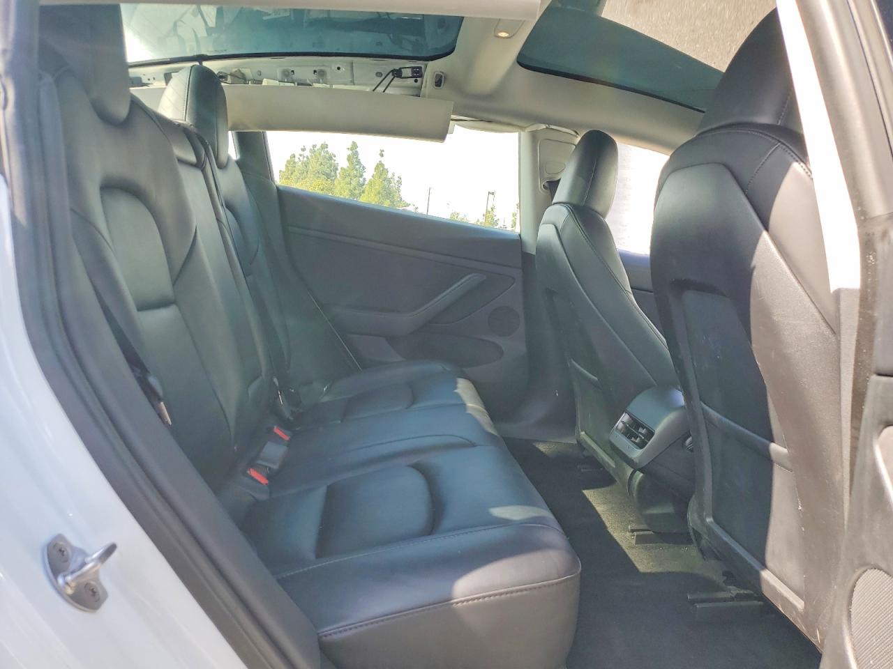 2023 TESLA MODEL 3 photo 28