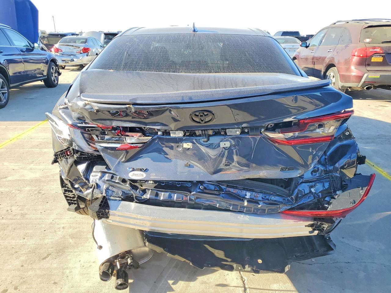 2026 TOYOTA CAMRY SE photo 6