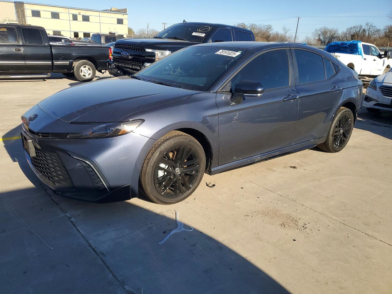 2026 TOYOTA CAMRY