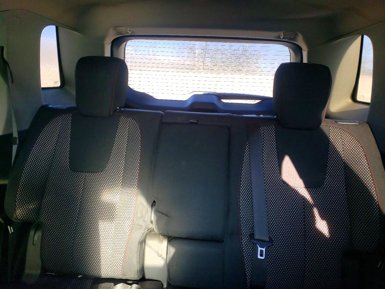 2017 GMC TERRAIN SLE photo 28
