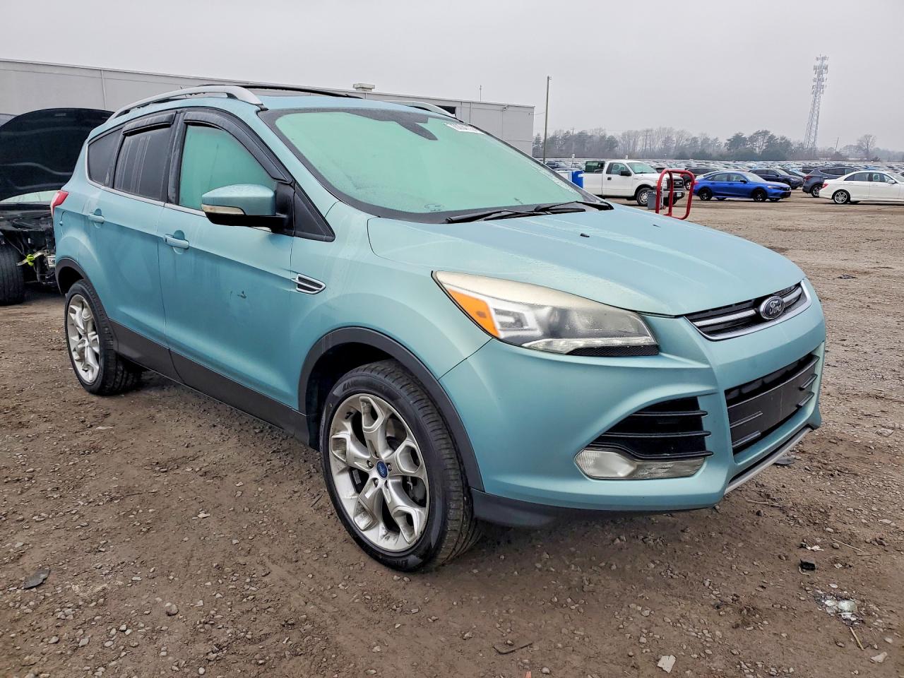 2013 FORD ESCAPE TITANIUM photo 4