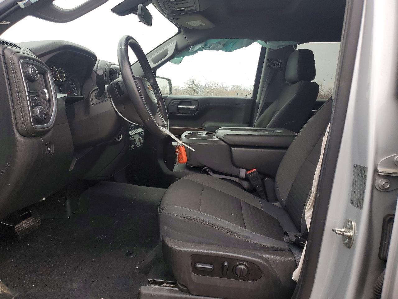 2019 CHEVROLET SILVERADO C1500 LT photo 7