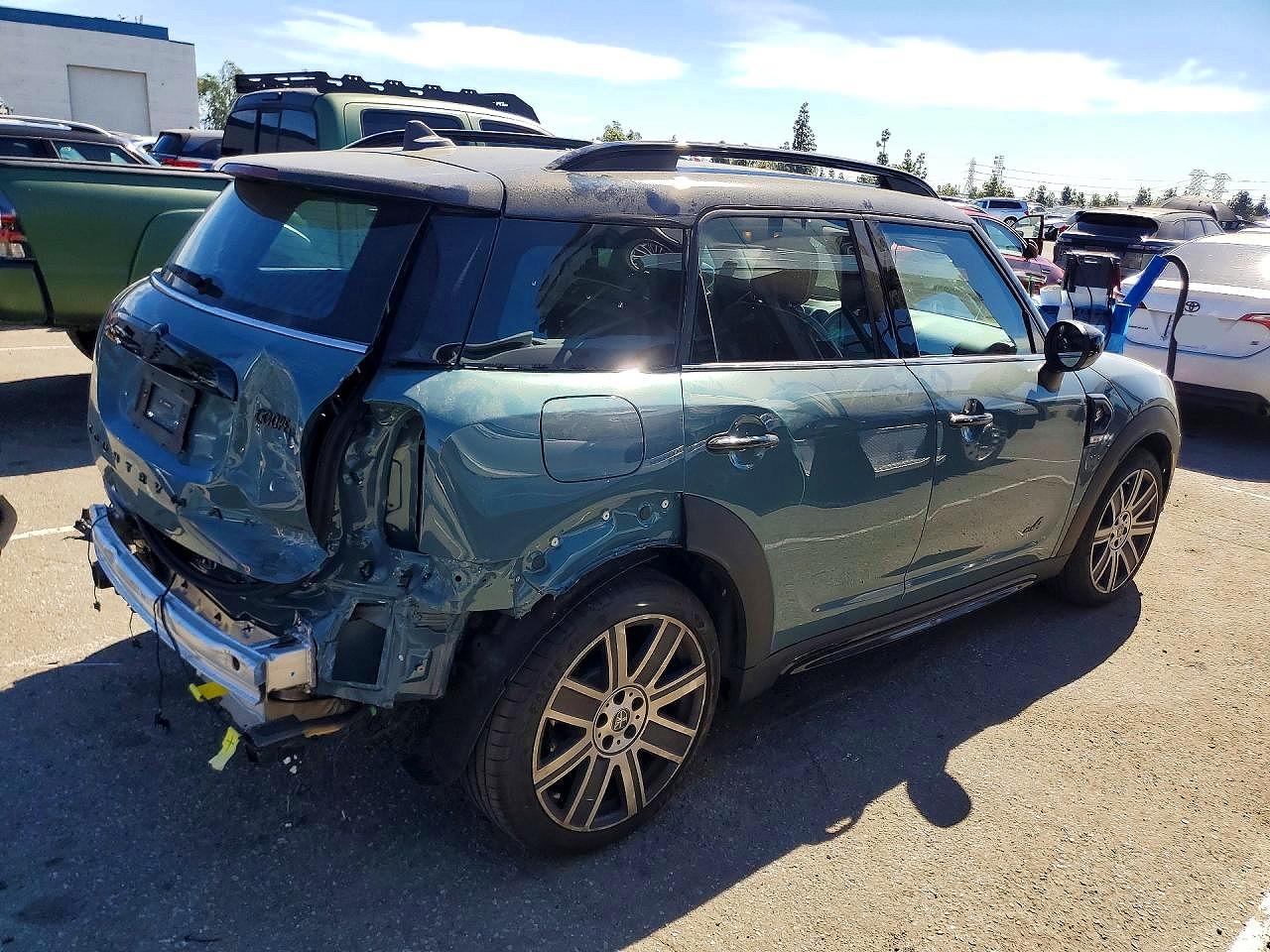 2024 MINI COOPER S COUNTRYMAN ALL4 photo 3