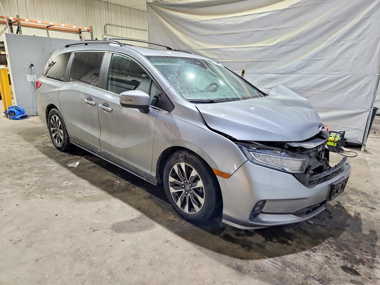 2023 HONDA ODYSSEY EXL photo 4