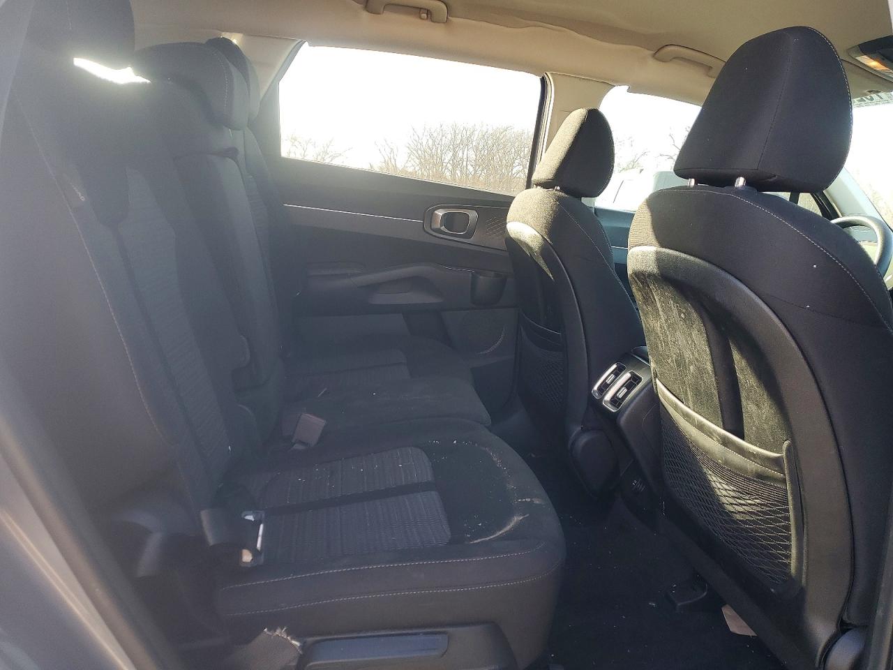 2024 KIA SORENTO LX photo 11