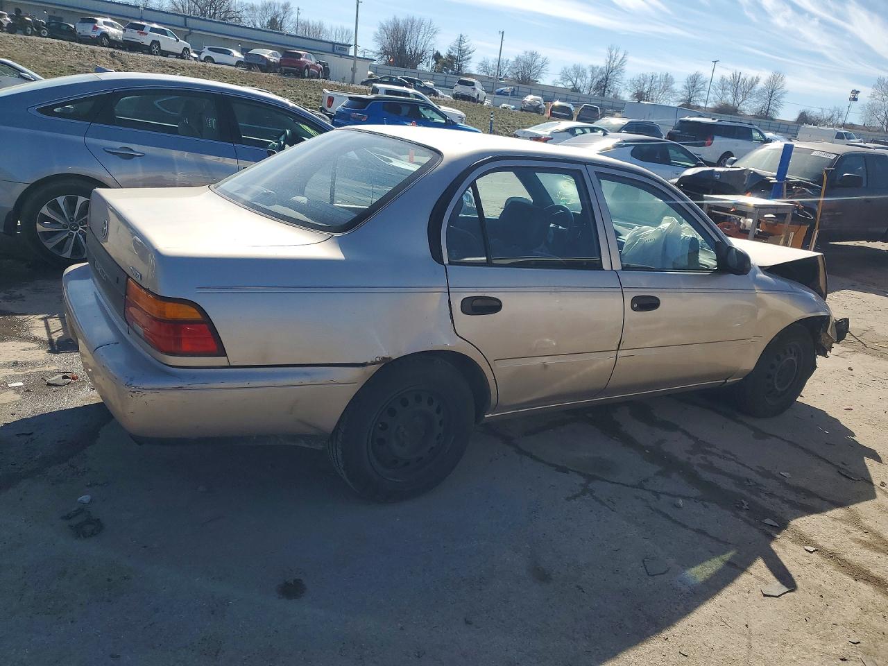 1995 TOYOTA COROLLA photo 3