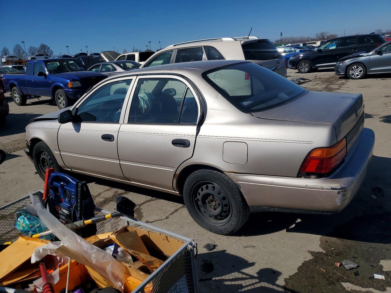 1995 TOYOTA COROLLA photo 2