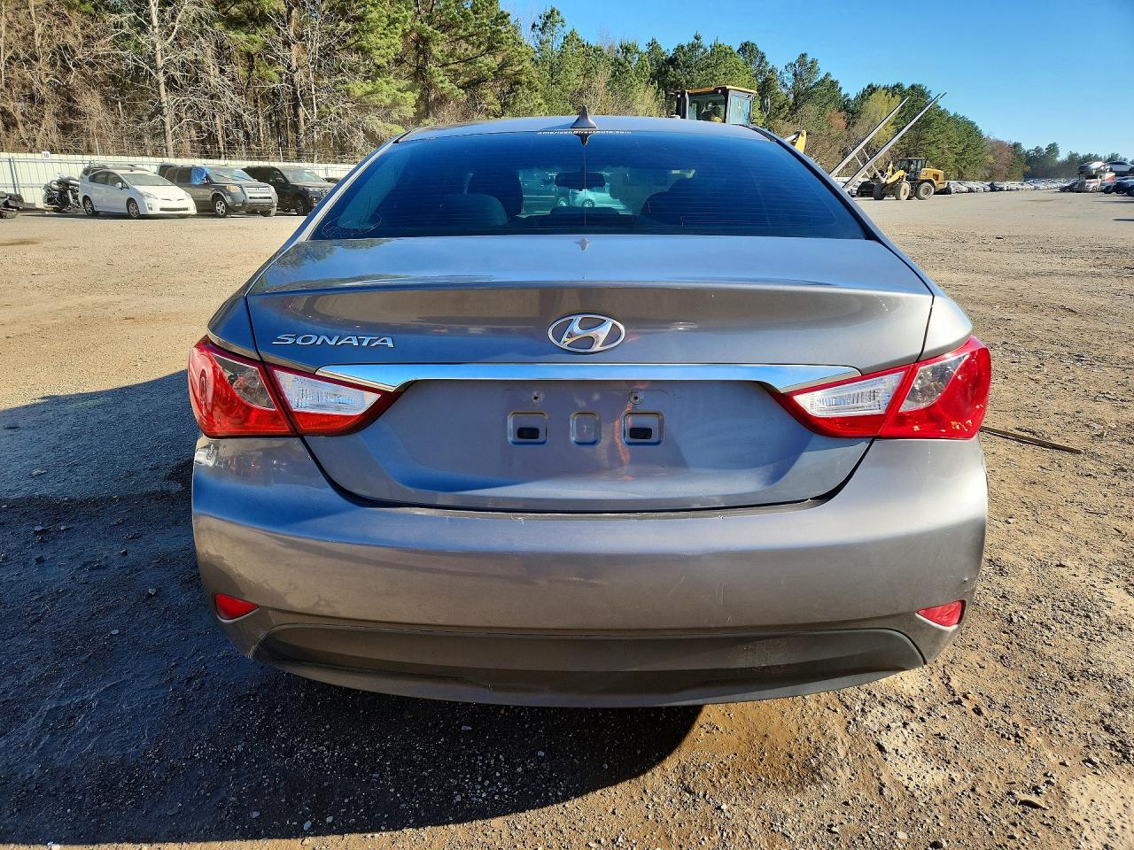 2014 HYUNDAI SONATA GLS photo 11