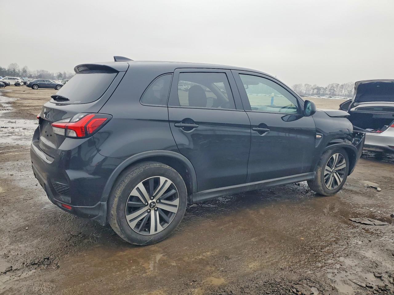 2023 MITSUBISHI OUTLANDER SPORT S photo 5