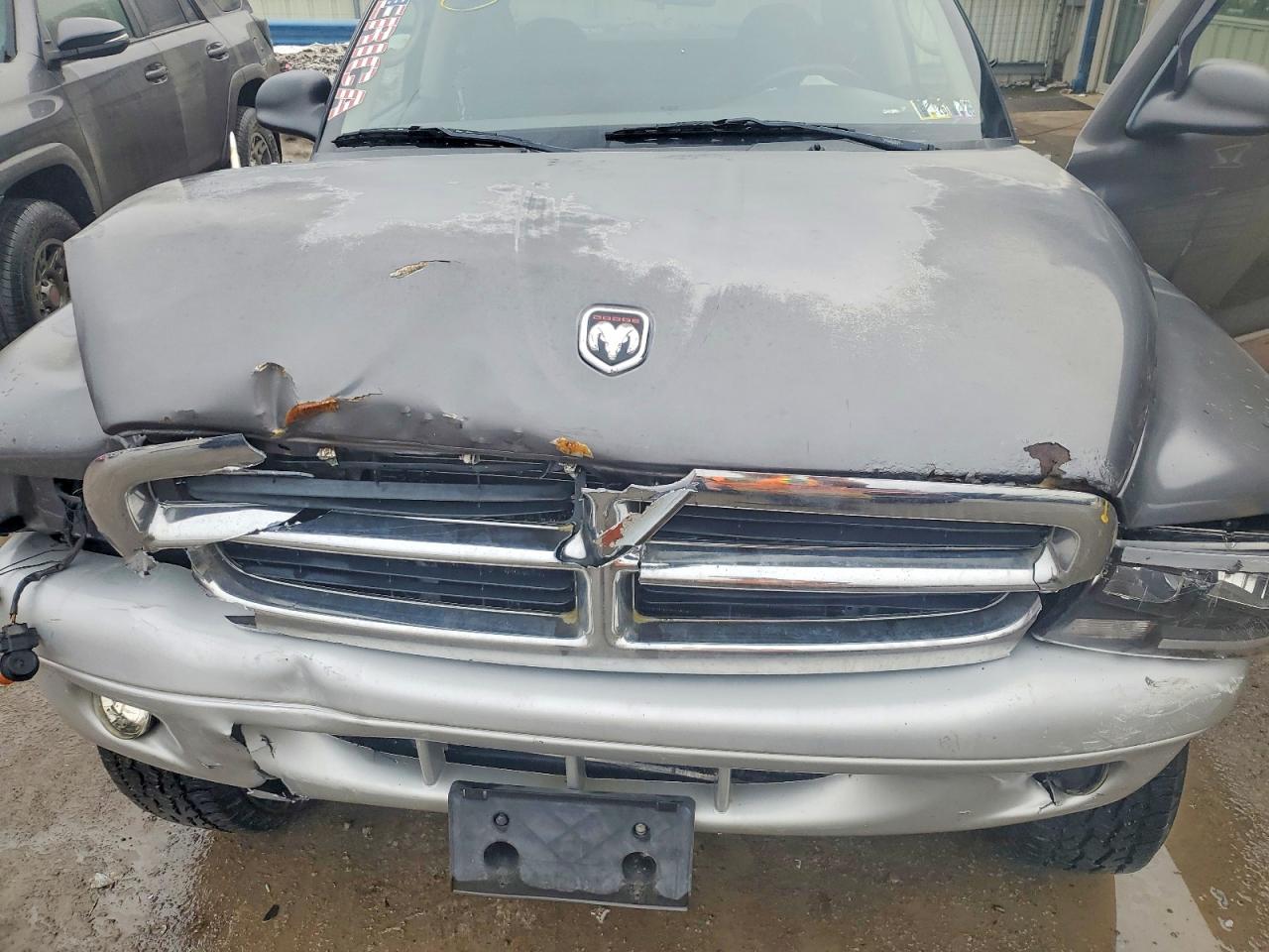 2002 DODGE DAKOTA QUAD SLT photo 11