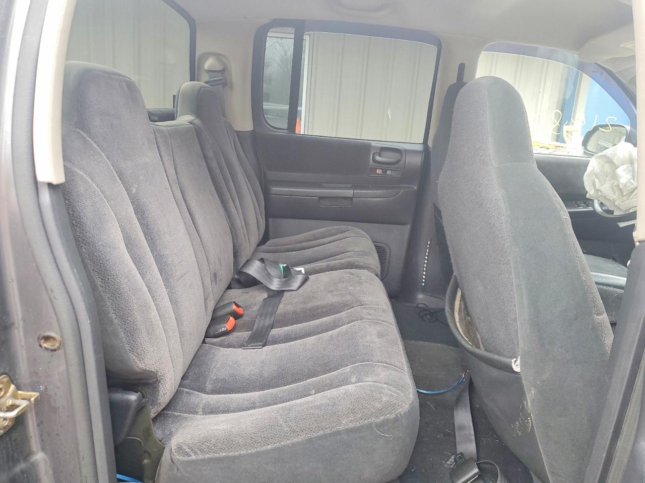 2002 DODGE DAKOTA QUAD SLT photo 10