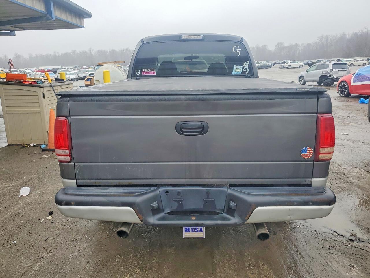 2002 DODGE DAKOTA QUAD SLT photo 6