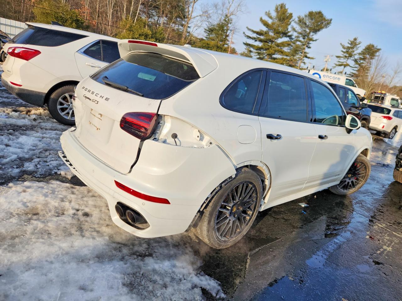 2017 PORSCHE CAYENNE GTS photo 5