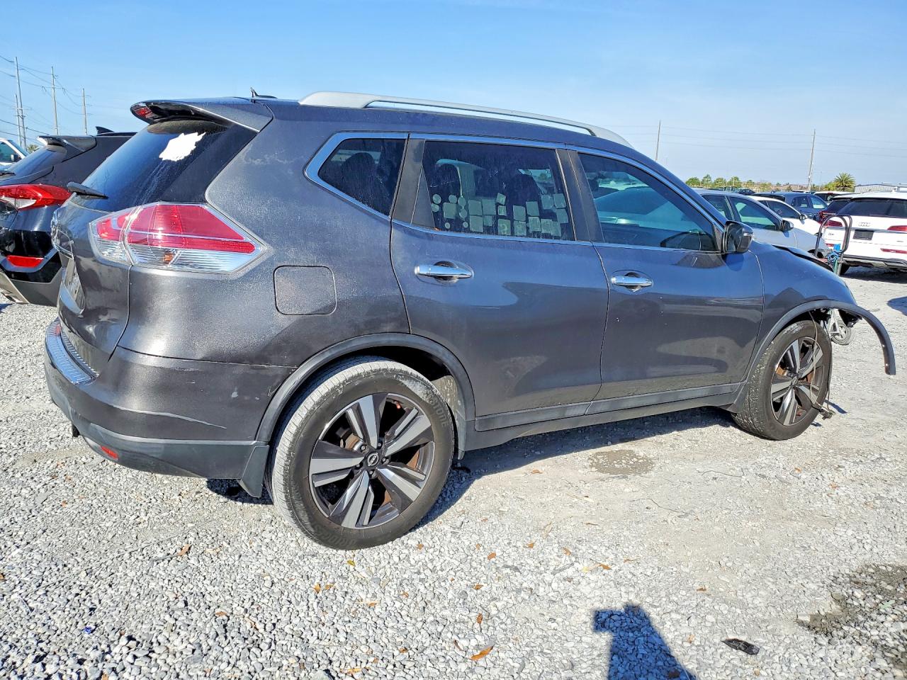 2016 NISSAN ROGUE S photo 5