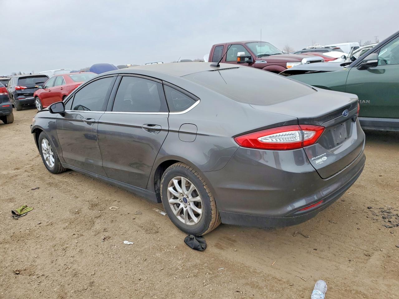 2016 FORD FUSION S photo 3