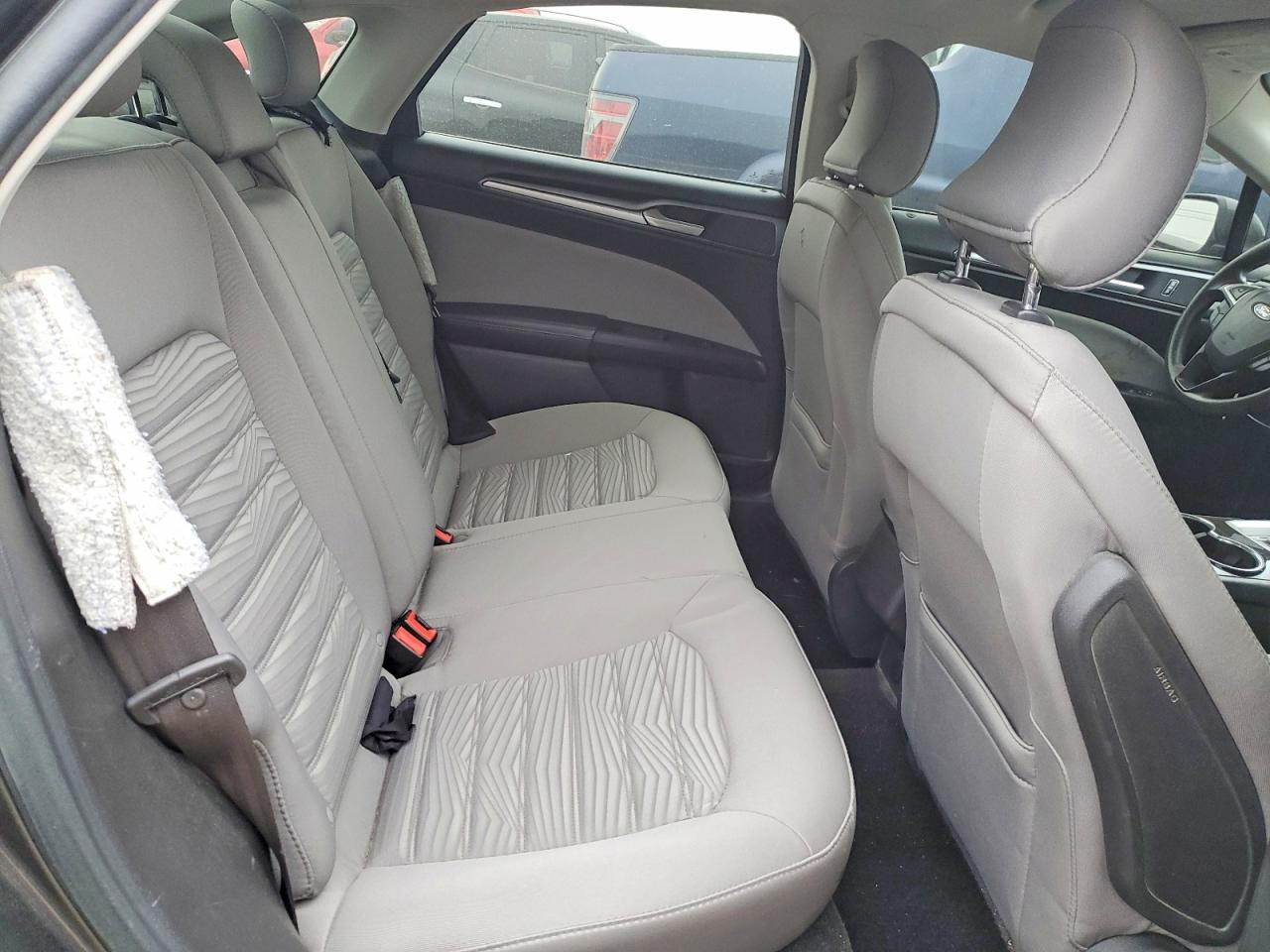 2016 FORD FUSION S photo 19
