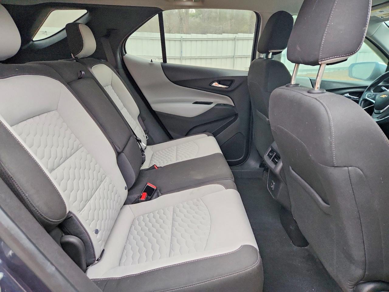 2019 CHEVROLET EQUINOX LT photo 11