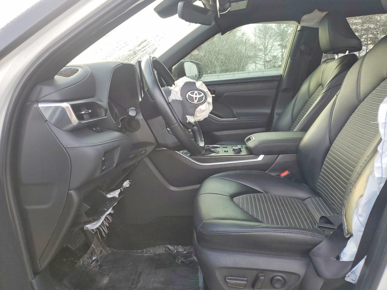 2021 TOYOTA HIGHLANDER XSE photo 7