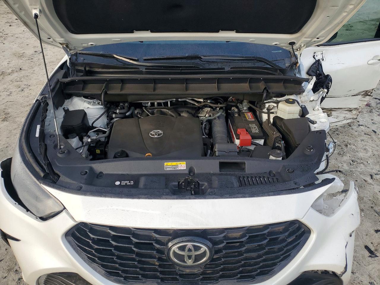 2021 TOYOTA HIGHLANDER XSE photo 12