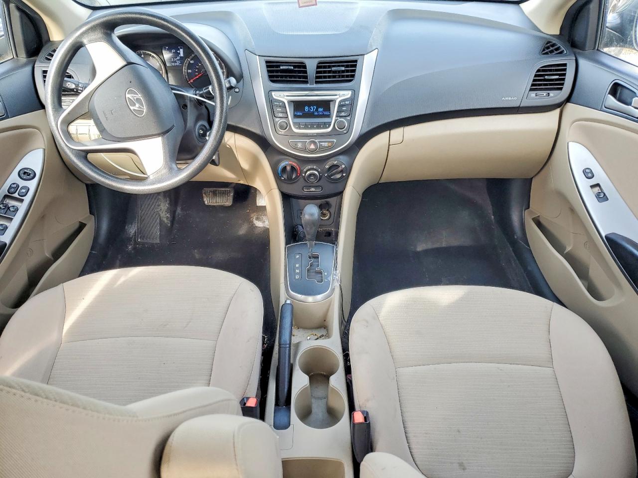 2016 HYUNDAI ACCENT SE photo 8