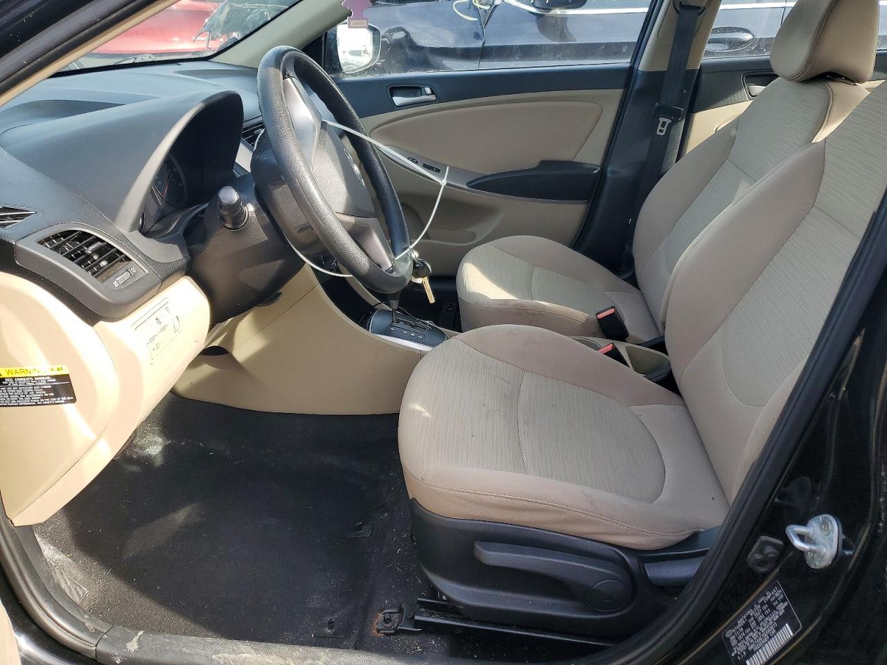 2016 HYUNDAI ACCENT SE photo 7