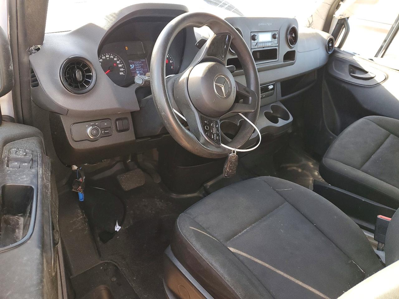 2021 MERCEDES BENZ SPRINTER 2500 UTILITY / SERVICE VAN photo 8