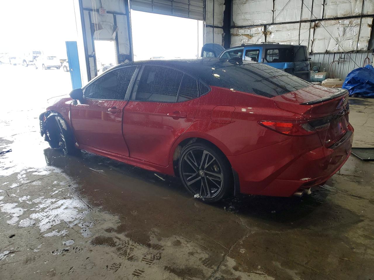 2025 TOYOTA CAMRY XSE photo 3
