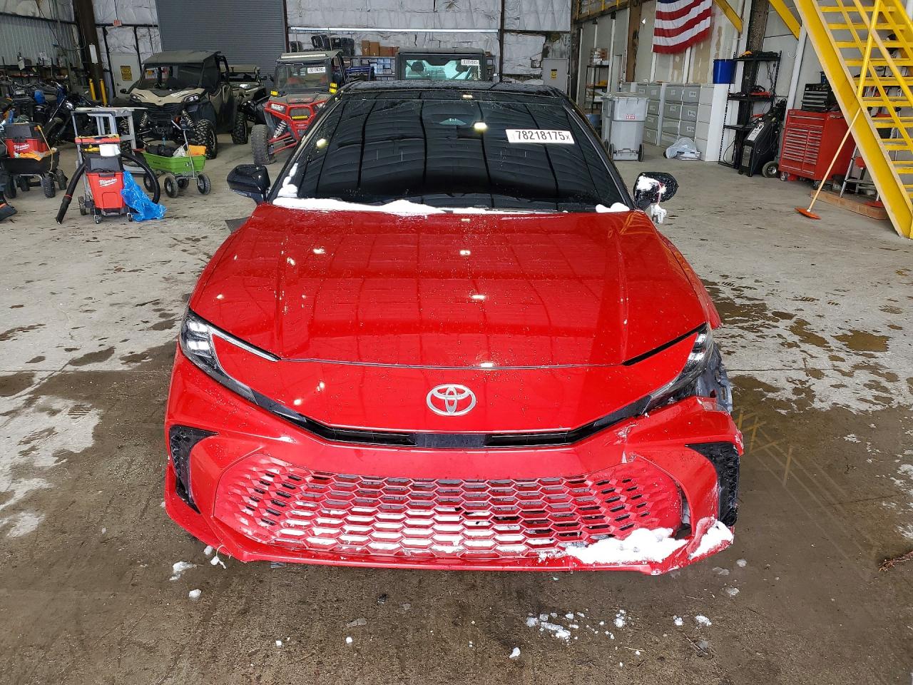 2025 TOYOTA CAMRY XSE photo 9