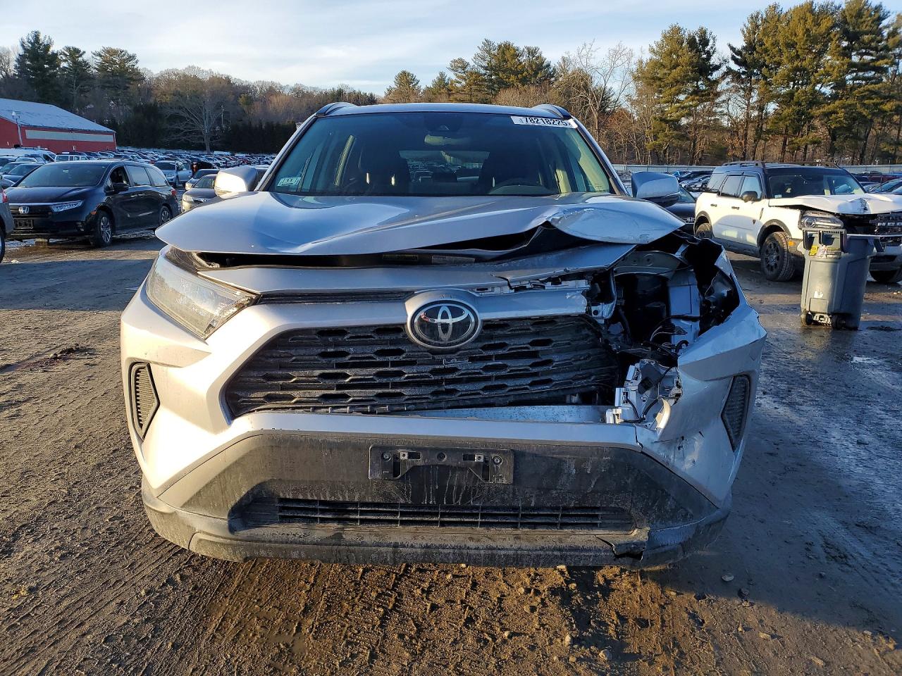 2021 TOYOTA RAV4 LE photo 13