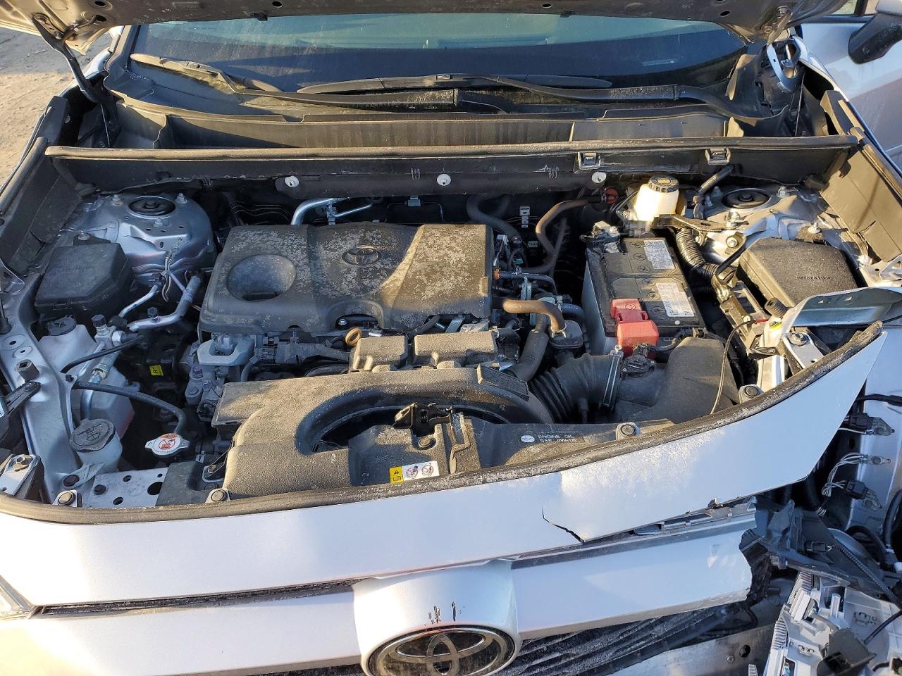 2021 TOYOTA RAV4 LE photo 34