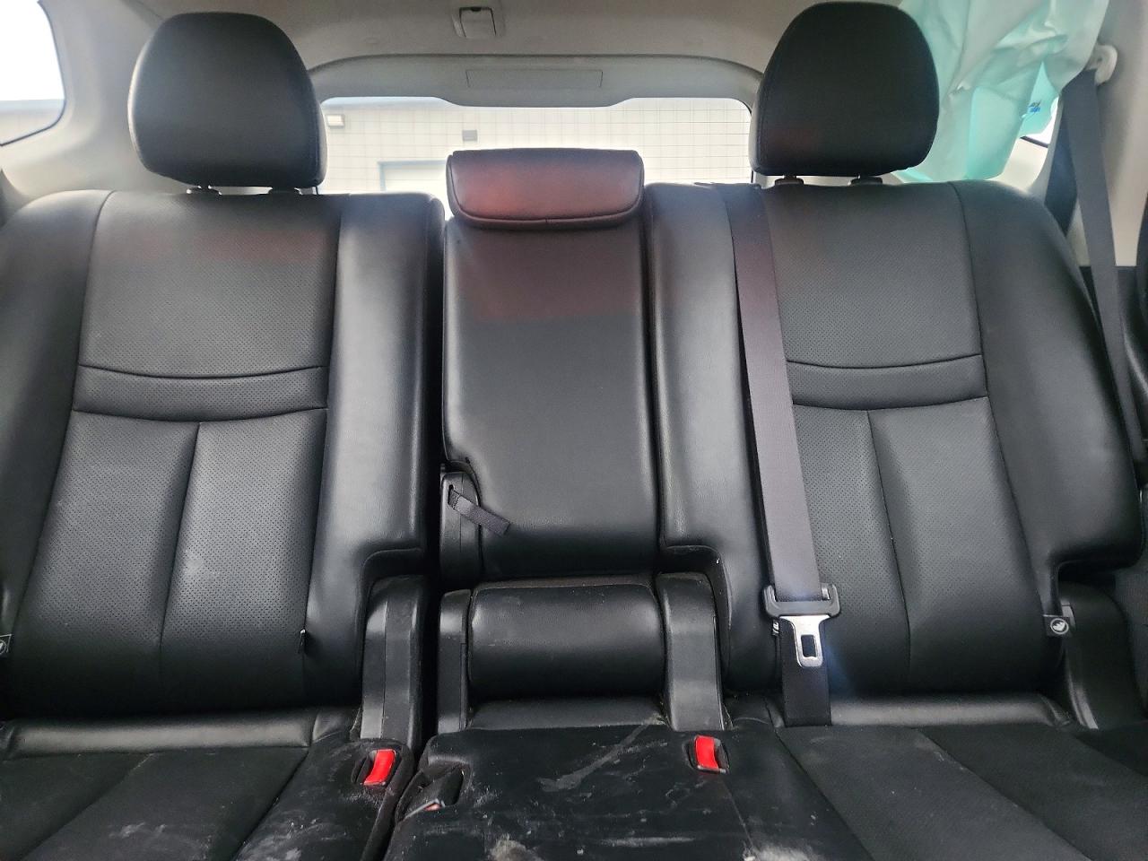 2018 NISSAN ROGUE S photo 10
