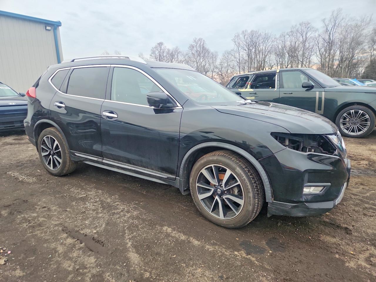 2018 NISSAN ROGUE S photo 4