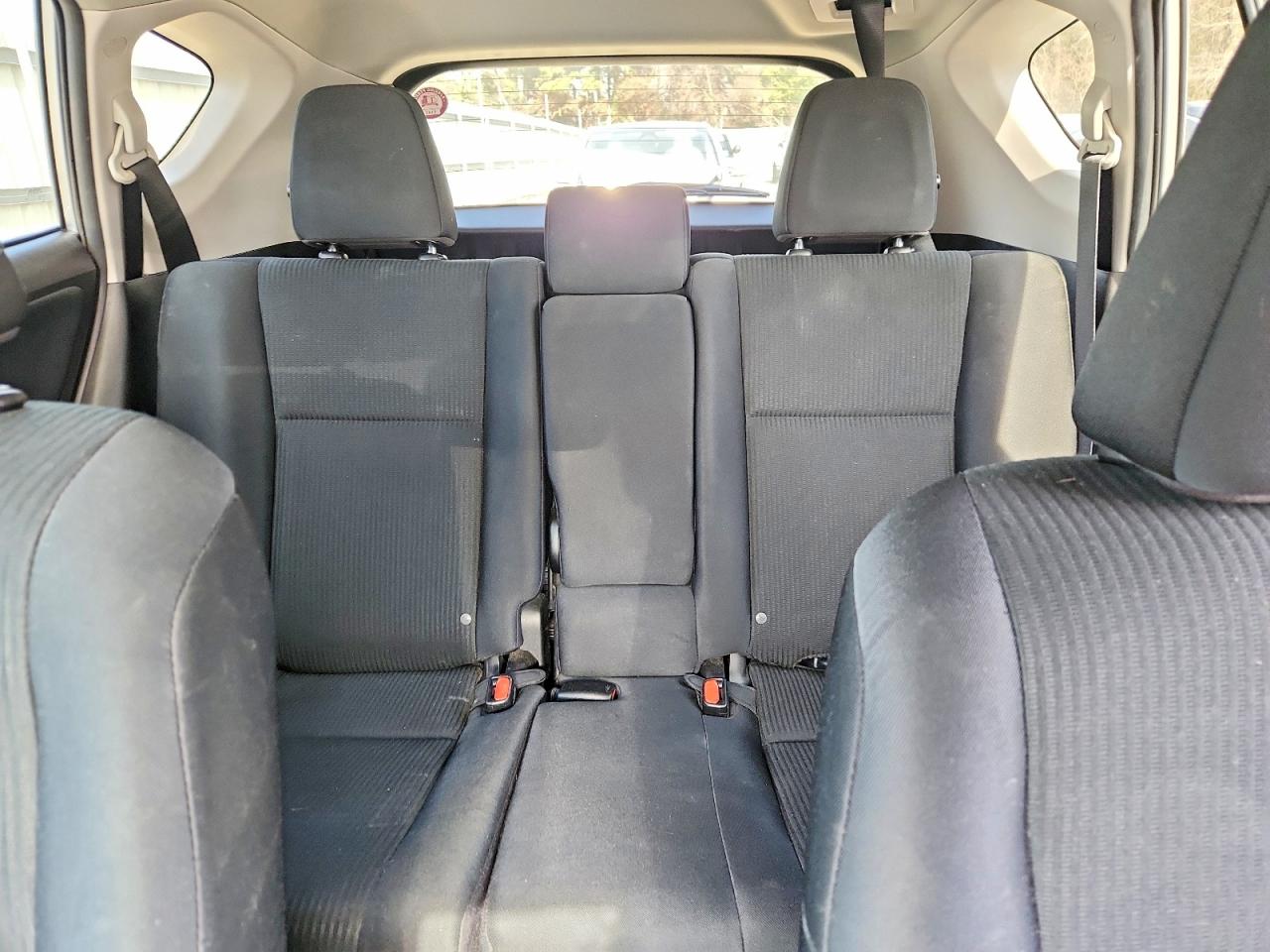 2016 TOYOTA RAV4 LE photo 19